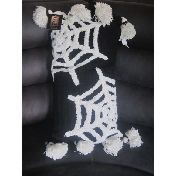 Cynthia Rowley Curious Halloween ~ Chenille ~ Spider Webs Pillow w Tassels B&W - Picture 4 of 10